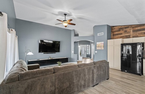 Continental Ranch House | Extended Stay - The Reserve @ Sombrero Peak!