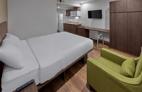 La Joya Apartment | Extended Suites Tijuana Macroplaza