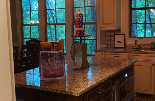 Cashiers House | Extra Lg 4 Bed & 5 1/2. BA, Great for families & couples!