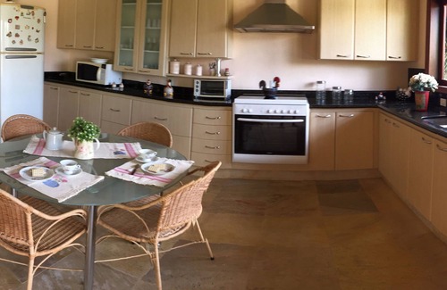 Amparo House | Extraordinary High Standard House, 5 Suites Sophisticated, Elegant and Comfortable