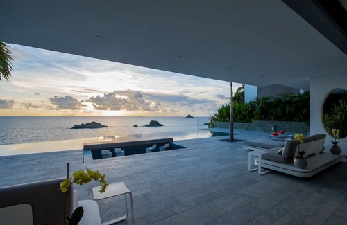Lurin Villa | Extravagance modern villa with a amazing look and stunning view