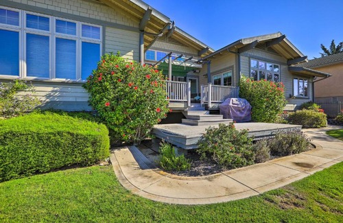 Callender House | Extravagant Arroyo Grande Home with Golf Views!