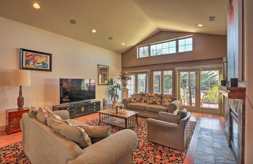 Callender House | Extravagant Arroyo Grande Home with Golf Views!