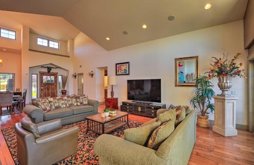 Callender House | Extravagant Arroyo Grande Home with Golf Views!