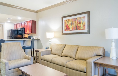 Pennington Bend Condo | Extravagant Club Wyndham Nashville, 2 Bedroom Condo