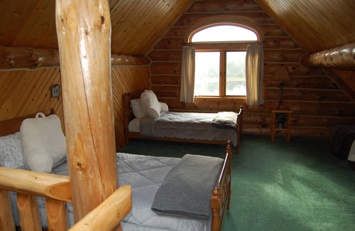 Champion Cabin | EXTREME RETREAT WITH PRIVATE LAKE AND MILES OF GROOMED TRAILS, SPECTACULAR VIEWS
