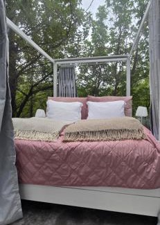 Rangarþing eystra Other | Eyja Mork - Aurora Igloo with shared Hot Tub, BBQ and kitchen - B2