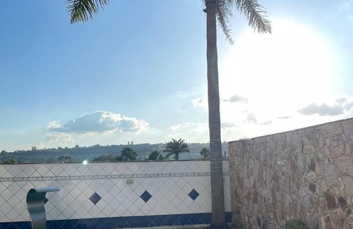 Sao Pedro House | Férias Relaxantes e Área de Lazer Completa com Piscina, Sauna e Área Gourmet