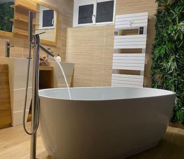 Chartrettes House | F & C Love Spa, Sauna and Tantra