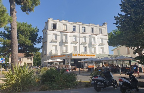 Saint-Palais-sur-Mer Apartment | F2 at the foot of the beach at the St Palais/Mer office