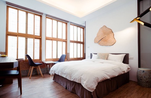 West Central District Apartment | F201 Double room in Tainan, Minzu Road