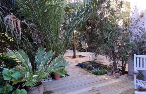 Anglet Apartment | F3 apartment, exotic garden, walking distance to beach, 3-star rating