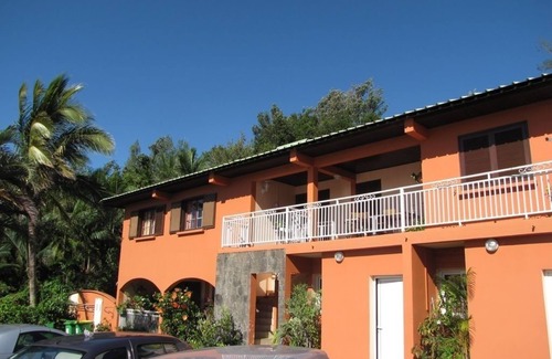 Petite-Ile House | F3 apartment in the heart of Petite Ile