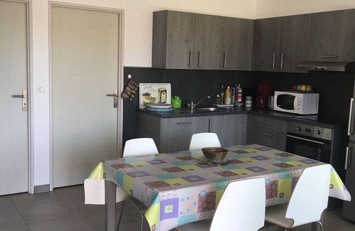 Bastelicaccia Apartment | F3, ideally located between sea and mountain. Near Ajaccio and Porticcio