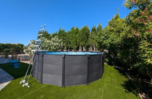Agde Apartment | F3 RDC jardin clôt et piscine privatifs, proche toutes activités !