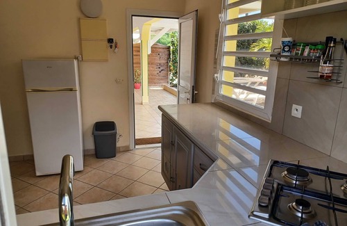Lamentin Villa | F4 air-conditioned villa with pool and garden for 6 people