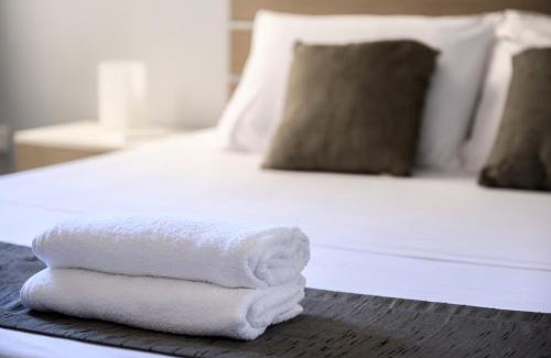 Msida House | F9 Room 1, Private Double room with private bathroom in shared Flat