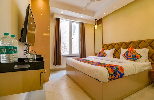 Pitampura Hotel | Fabhotel F9 Pitampura