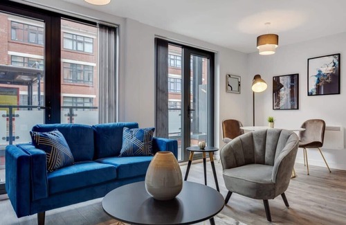 Bordesley Apartment | Fabulous 1 Bed Flat in the Heart of Birmingham