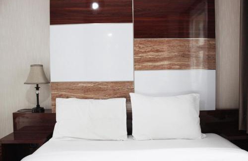 Hegarmanah Apartment | Fabulous 1BR Apartment Parahyangan Residence By Travelio