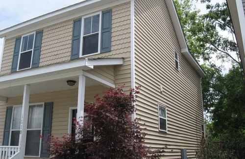 Wilmington House | Fabulous 3-bedroom- 3 bath house in prime location in Wilmington
