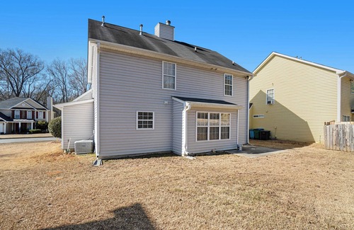 Clarkdale House | Fabulous 3-bedroom house with AC in Austell
