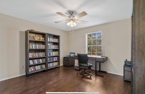 Austin House | Fabulous 5-bedroom house in Austin with WiFi, AC