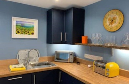 Llanybri Apartment | Fabulous apartment for 2 in Llansteffan