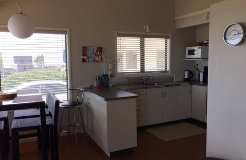 Pukehina House | Fabulous beach bach with style A+