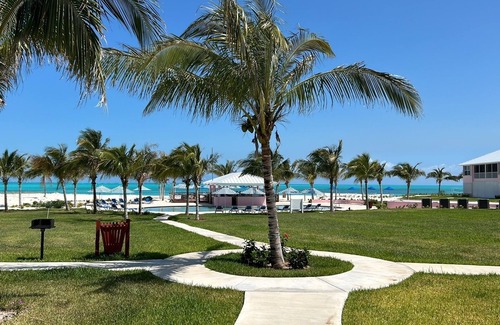 Treasure Cay Condo | Fabulous beachfront condo