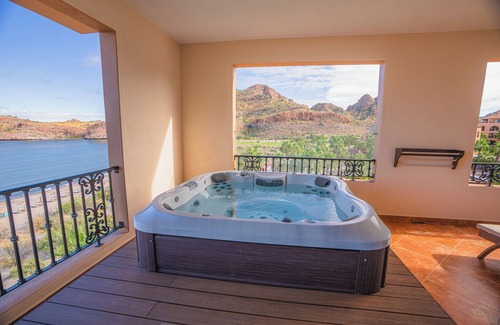 Loreto Resort | Fabulous Christmas in Loreto, Baja Mexico. Deluxe 2bdrm Ocean Front Penthouse.