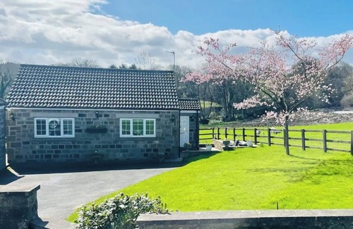Ripley Cottage | Fabulous detached cottage.Situated within an Area of Outstanding Natural Beauty.