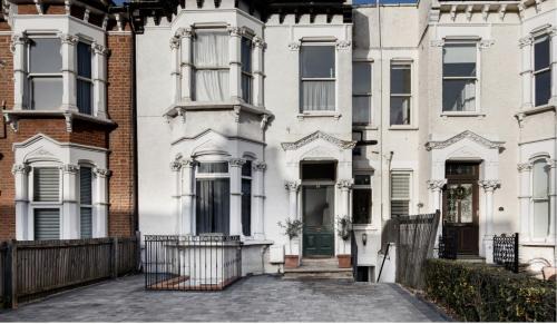 East Finchley Apartment | Fabulous East Finchley