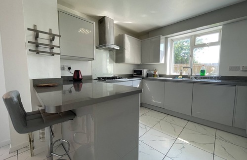 Bradley Stoke House | Fabulous Family Home in Lovely Little Stoke