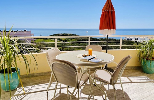 Luz Apartment | Fabulous Renovated Apartment, Amazing Sea Views, 2 Bed, A/C, WiFi, Pool, Beach
