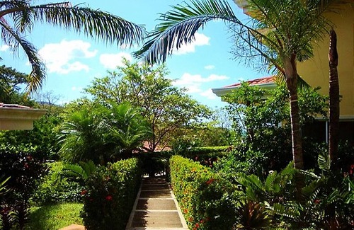 Playa Hermosa Villa | Fabulous Spacious Villa Only Steps Away from the Beach!