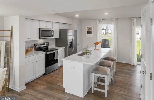 Cambridge House | Fabulous townhome in a safe community in Cambridge