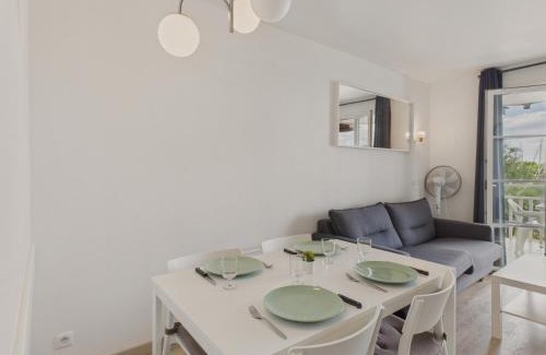 Arzon Apartment | Face au port - 400m plage - Appart pour 2