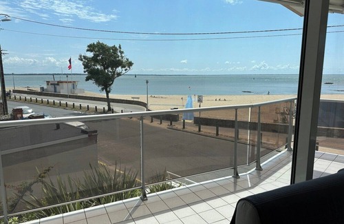 Saint-Nazaire Apartment | Face Mer, Vue Panoramique