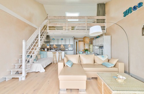 Noirmoutier-en-l'Ile Apartment | Facing the sea - Ideal location - Apartment for 5