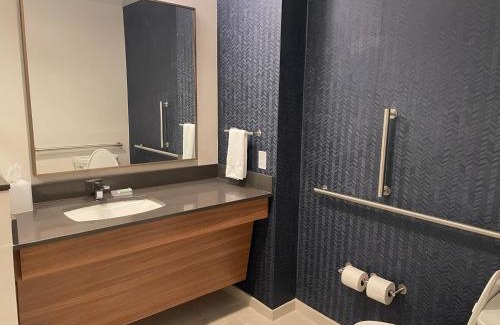 Deerfield Beach Hotel | Fairfield by Marriott Inn & Suites Deerfield Beach Boca Raton