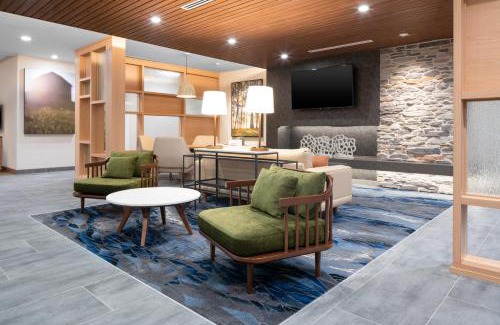 Austinburg Hotel | Fairfield by Marriott Inn & Suites Ashtabula