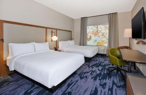 Alpine Center Hotel | Fairfield by Marriott Inn & Suites Grand Rapids North
