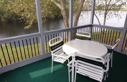 Fairfield Harbour Condo | Fairfield Harbour resort with WI-FI and Recreation Center membership included