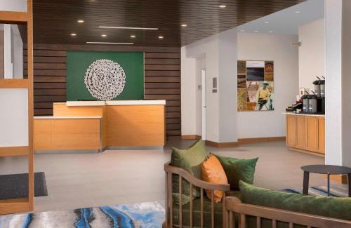 Alexandria West Hotel | Fairfield Inn & Suites by Marriott Alexandria West/Mark Center