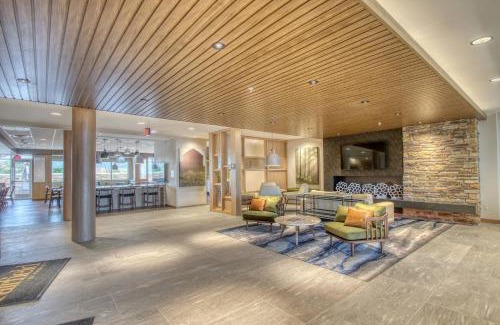 Appleton Hotel | Fairfield Inn & Suites by Marriott Appleton
