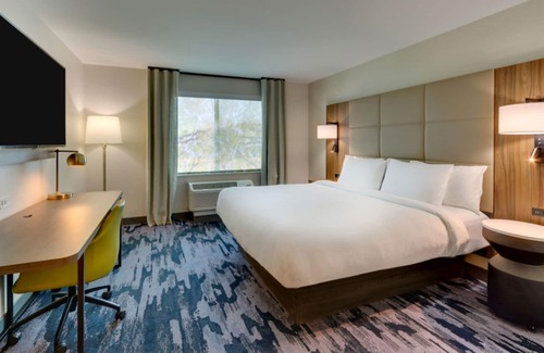 Dalton Hotel | Fairfield Inn & Suites by Marriott Dalton