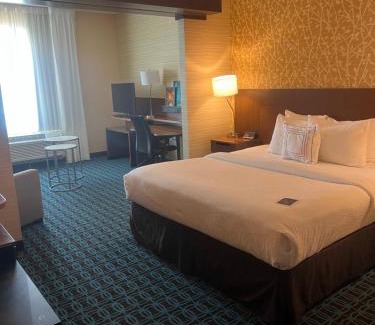 Buda Hotel | Fairfield Inn & Suites by Marriott Austin Buda