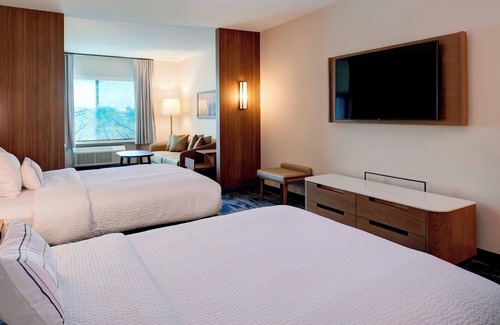 Columbus Hotel | Fairfield Inn & Suites by Marriott Columbus, IN