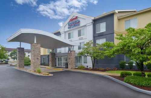 New Stanton Hotel | Fairfield Inn & Suites by Marriott Pittsburgh New Stanton